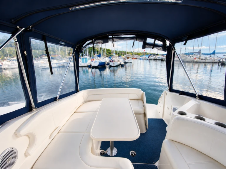 Noleggio Barca a motore a Thonon-les-Bains – Bayliner Bayliner 255