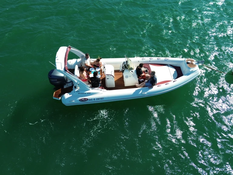 Noleggio Gommone con o senza skipper Nuova Jolly a Le Canon