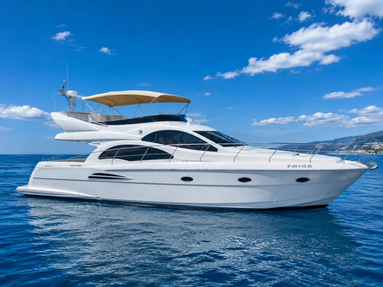 Noleggio barche Puerto Banús economico Astondoa 44 Fly