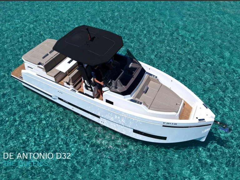 Noleggio Barca a motore con o senza skipper De Antonio a Ibiza Town