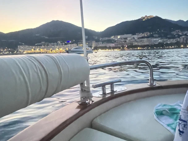 Fratelli Aprea Sorrento 7,50 open cruise da affittare a  Porto di Salerno