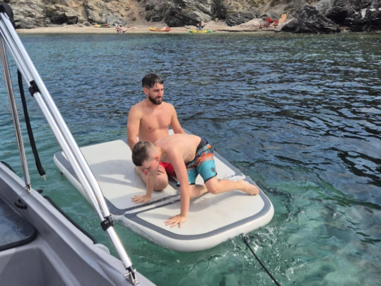 Noleggio barche Fun Yak SECU 15 a Six-Fours-les-Plages su Samboat