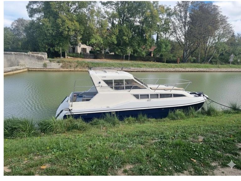 Noleggio Barca a motore Le Boat con patente nautica