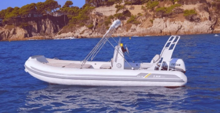 Gommone a noleggio a Palamós al miglior prezzo