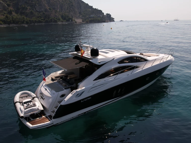 Noleggio a Beaulieu-sur-Mer – Sunseeker Predator 62 su SamBoat