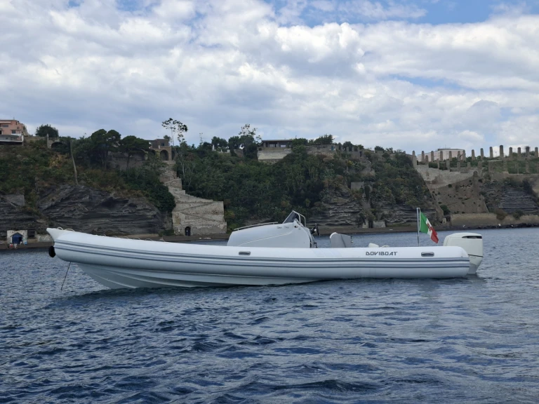 Noleggiare una dovi boat One way 100 a Miseno