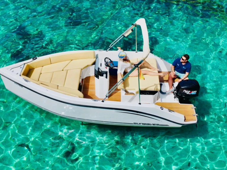Noleggiare una Silver Yacht 555 premium boat a Sant Antoni de Portmany