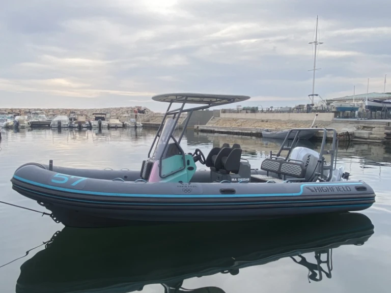 Noleggio a Six-Fours-les-Plages – Highfield Highfield Sport 600 JO 2024 su SamBoat