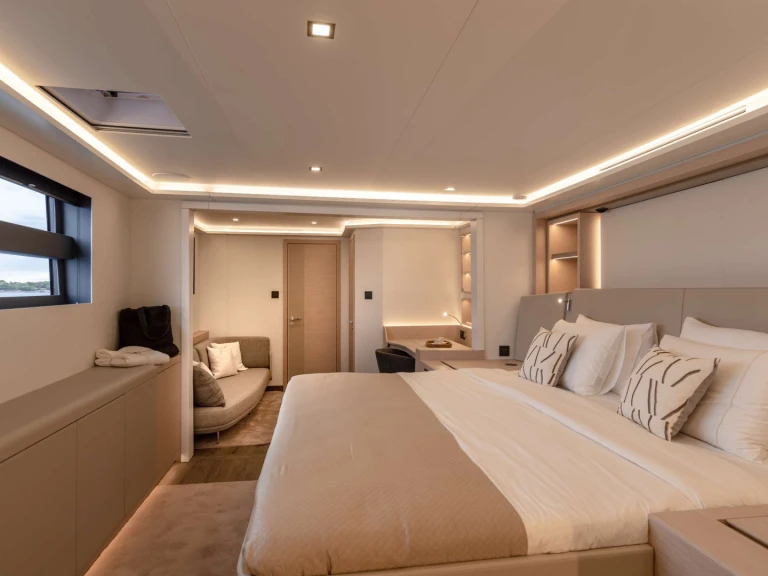 Noleggio Catamarano con o senza skipper Fountaine Pajot a Néa Péramos
