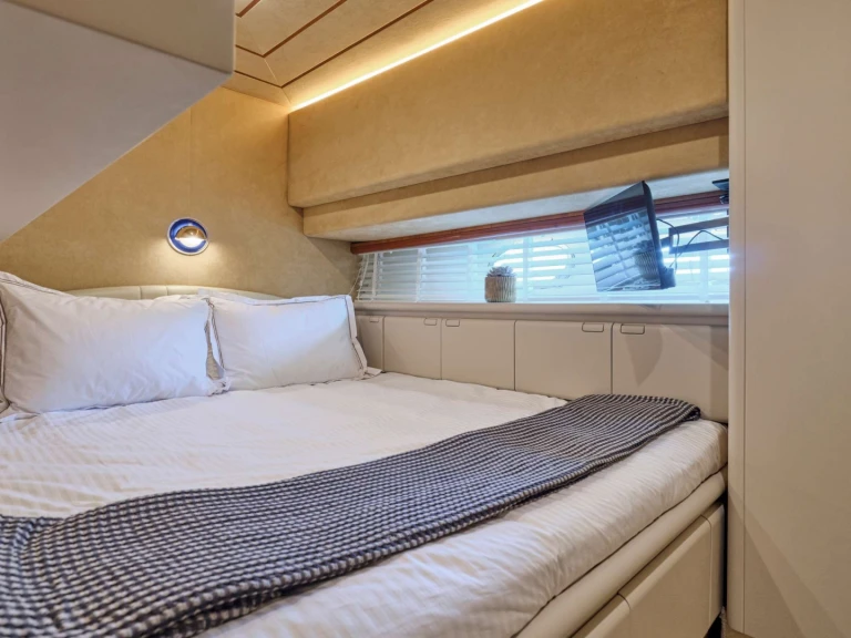 Noleggio a Lávrio – Ferretti Ferretti 80 su SamBoat