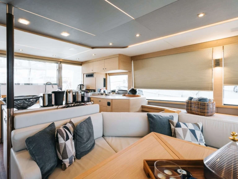 Noleggio Barca a motore a Lávrio – Aquila Aquila 54 Yacht