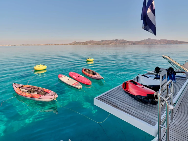 Noleggio a Álimos – Fountaine Pajot Fountaine Pajot Power Alegria 67 (5 cab) su SamBoat