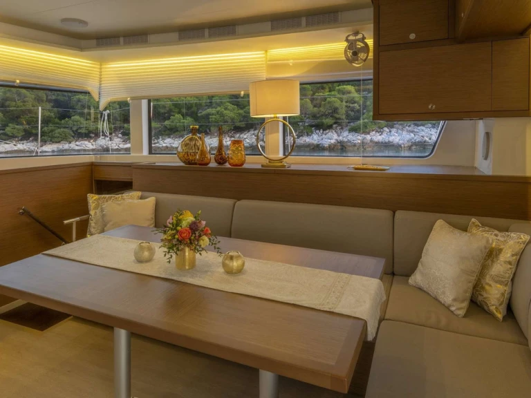 Noleggio Catamarano a Toúrlos – Lagoon Lagoon 52 F