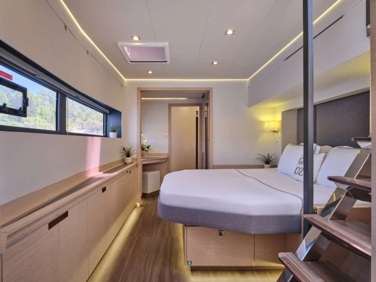 Noleggio Catamarano Fountaine Pajot con patente nautica