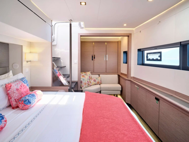 Noleggiare una Fountaine Pajot Fountaine Pajot Alegria 67 (4 cab) a Il Pireo