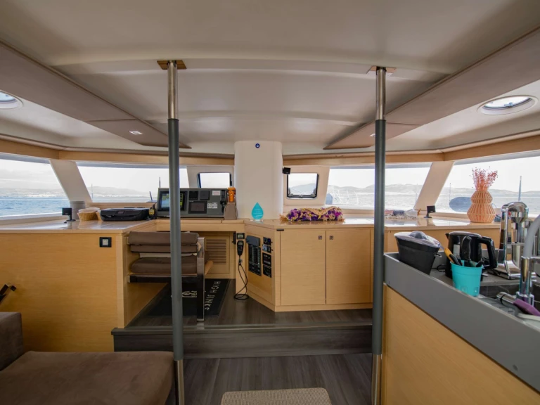 Noleggio Catamarano a Álimos – Fountaine Pajot Fountaine Pajot Sanya 57 (4 cab)