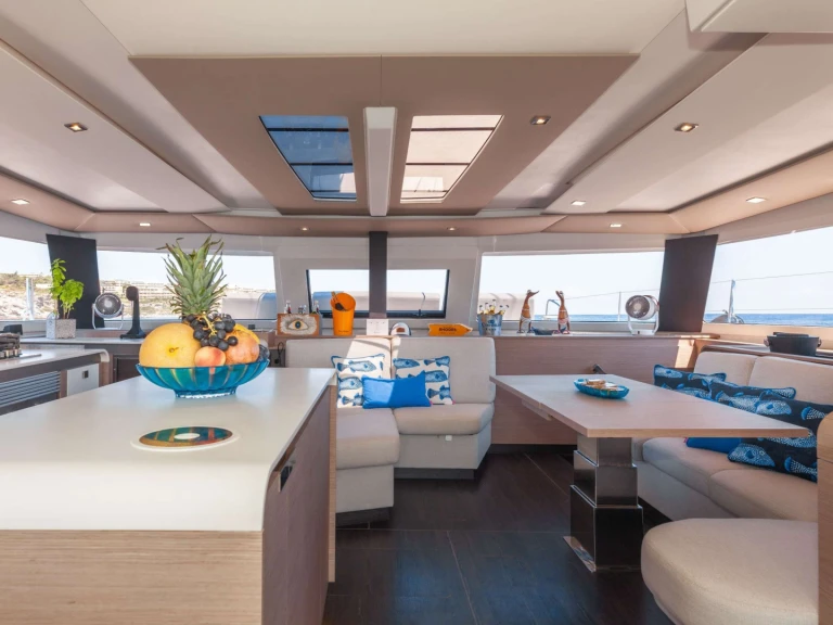 Noleggio Catamarano a Kos – Fountaine Pajot Aura 51