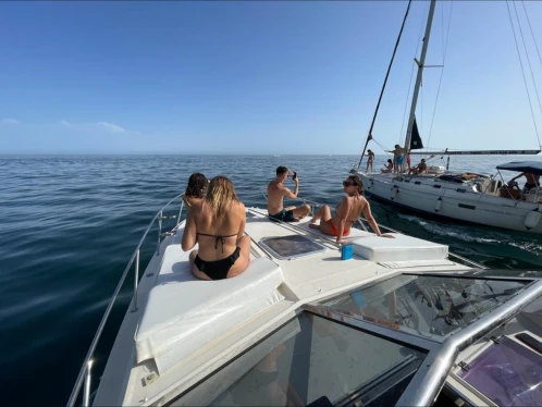 Noleggiare una Glastron Riviera 350 IV a Marbella