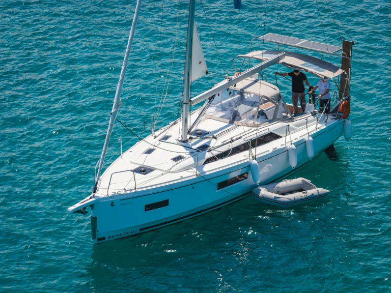 Bénéteau Oceanis 37.1 da affittare a  Fiskárdo