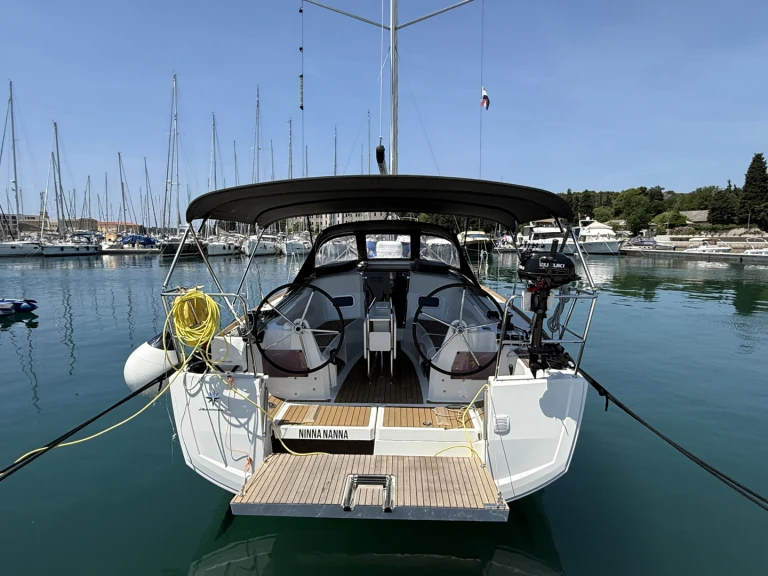 Noleggio Barca a vela a Pola – Jeanneau Sun Odyssey 349