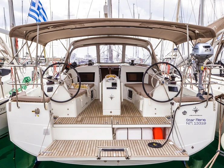 Noleggio Barca a vela a Lávrio – Jeanneau Sun Odyssey 410