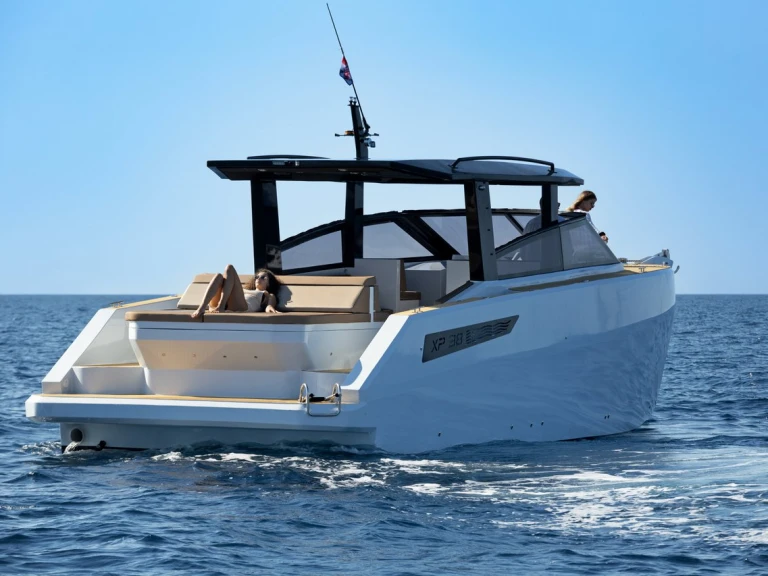 Noleggio Barca a motore Custom Made con patente nautica