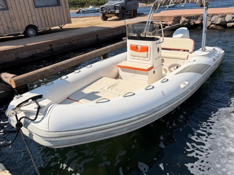Noleggio Gommone Bsc con patente nautica