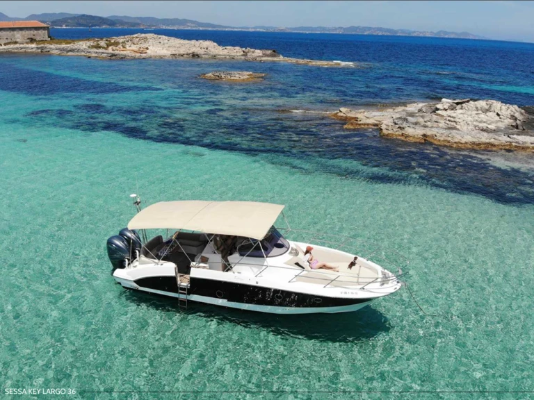 Noleggio Barca a motore con o senza skipper Sessa Marine a Ibiza Town