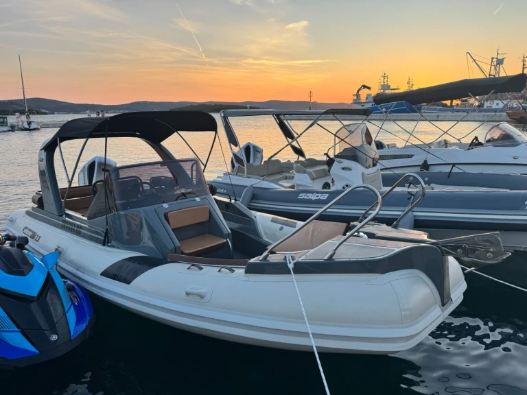 Noleggio Gommone a Zaravecchia (Biograd) – Solemar 22