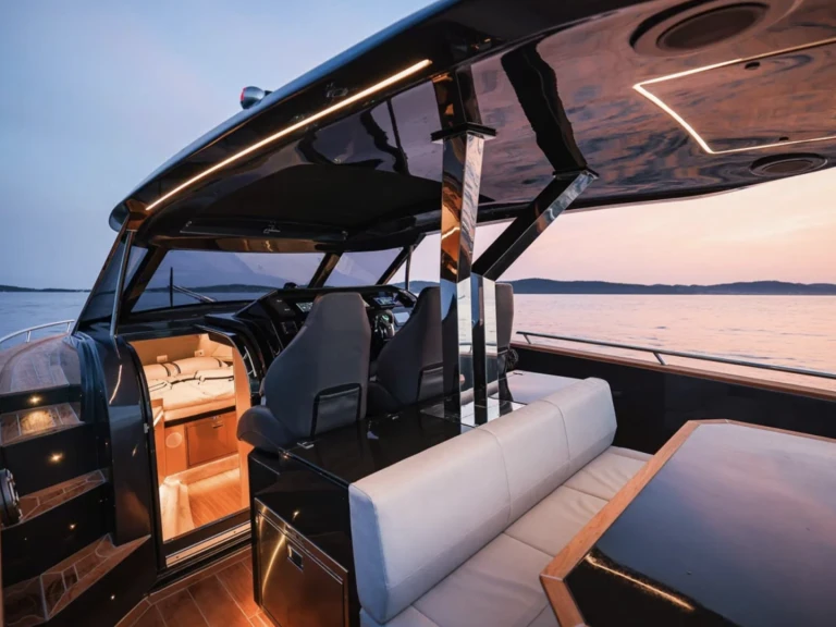 Noleggio barche Monaco economico FOCUS 37