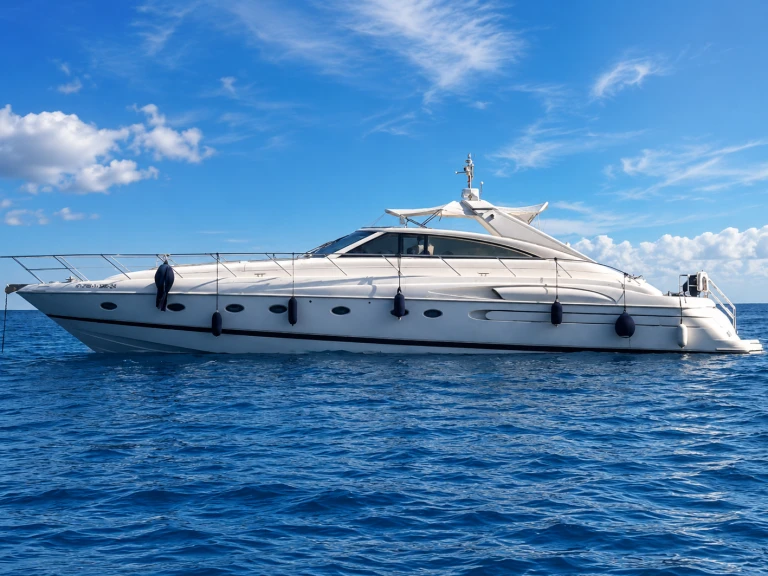 Noleggio Yacht di lusso a Marina de Dénia – Princess Princess V65