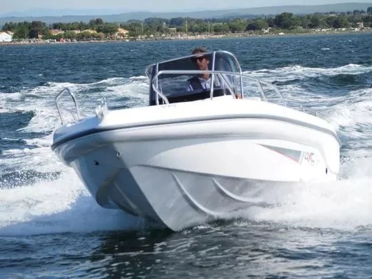 Ranieri Open Voyager 19 da affittare a  Bénodet