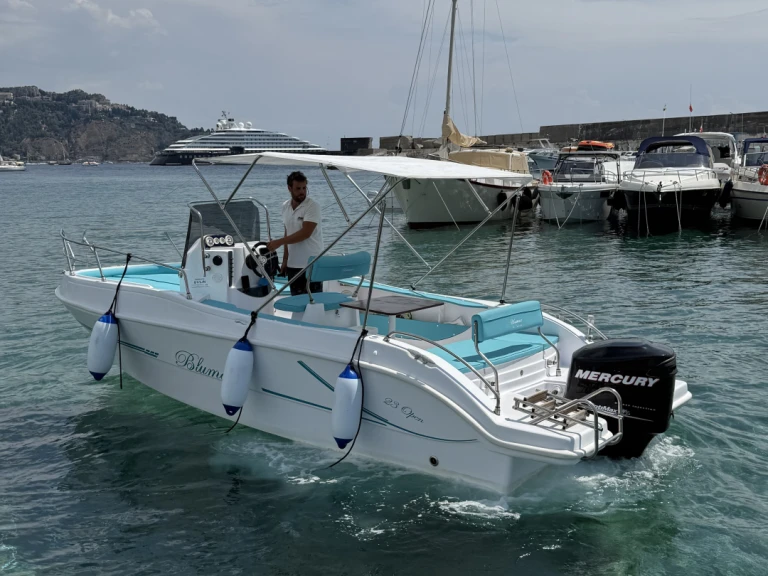 tancredi Blu max 23 da affittare a  Taormina