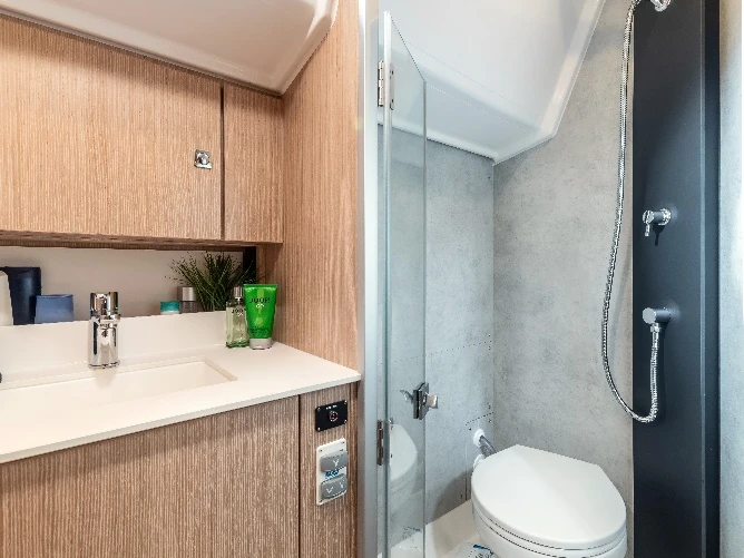Noleggiare una Bavaria Bavaria C42 a Nydri
