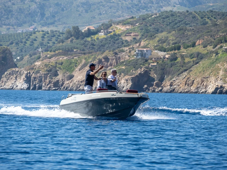 Noleggio Barca a motore a Pantánassa – Nireus Nireus 515