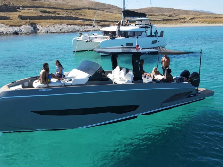 Noleggio Barca a motore KUMBRA con patente nautica