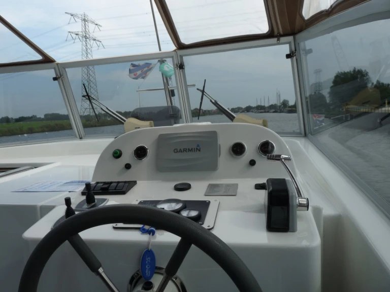 Noleggio Barca a motore  con patente nautica