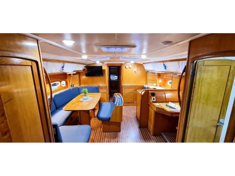 Noleggio a Álimos – Bavaria Bavaria 50 su SamBoat