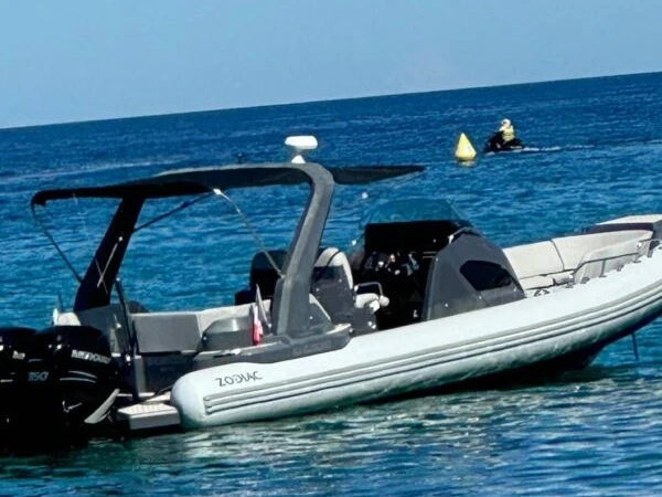 Noleggio Gommone Zodiac con patente nautica