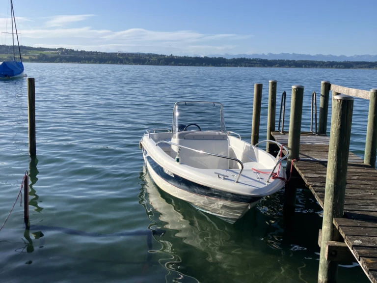Noleggio a Twann – Finmaster 4900 su SamBoat