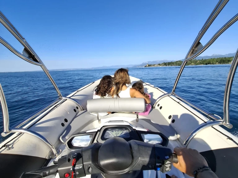 Noleggio a Yvoire – Sealver Waveboat 575 su SamBoat