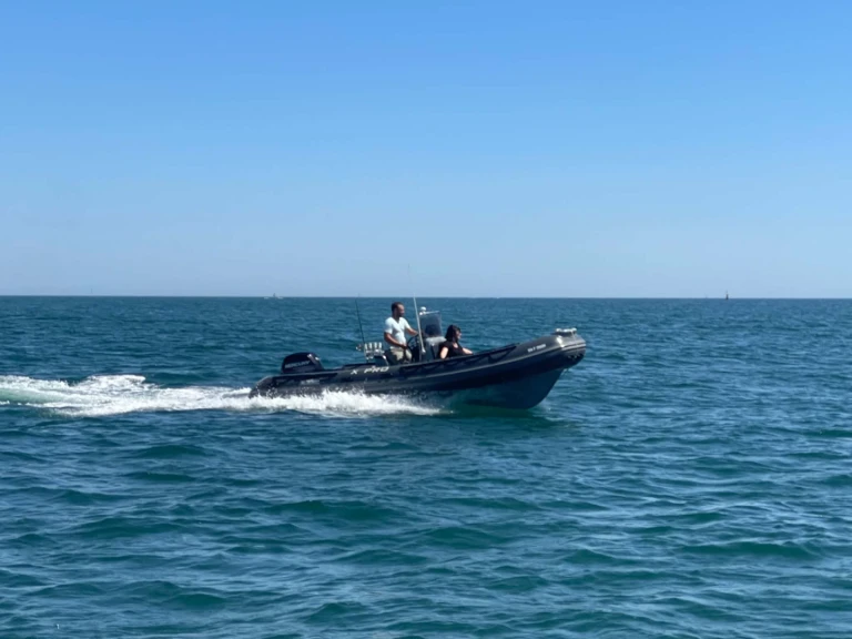 Gommone a noleggio a Les Sables-d'Olonne al miglior prezzo