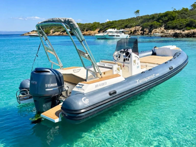 Noleggio Gommone Tiger con patente nautica