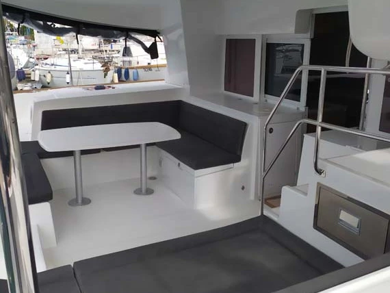 Noleggio barche Palma de Maiorca economico Lagoon 450 Sport Top