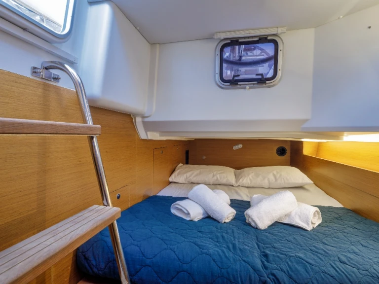 Noleggiare una Jeanneau Sun Loft 47 a Nydri
