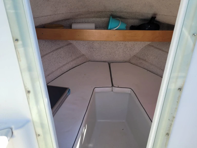 Noleggio Barca a motore Quicksilver con patente nautica