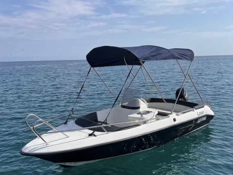 Noleggio barche SZKUTNICZY ZAKLAD Kruger Laser a Francia su Samboat