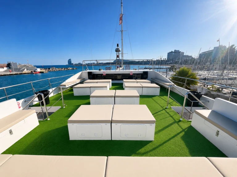 Noleggio Catamarano a Port Olímpic of Barcelona – Drassanes Dalmau Cala San Vicente