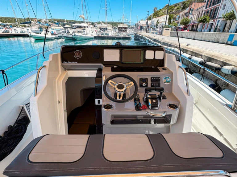 Noleggio Barca a motore con o senza skipper Jeanneau a Mahón