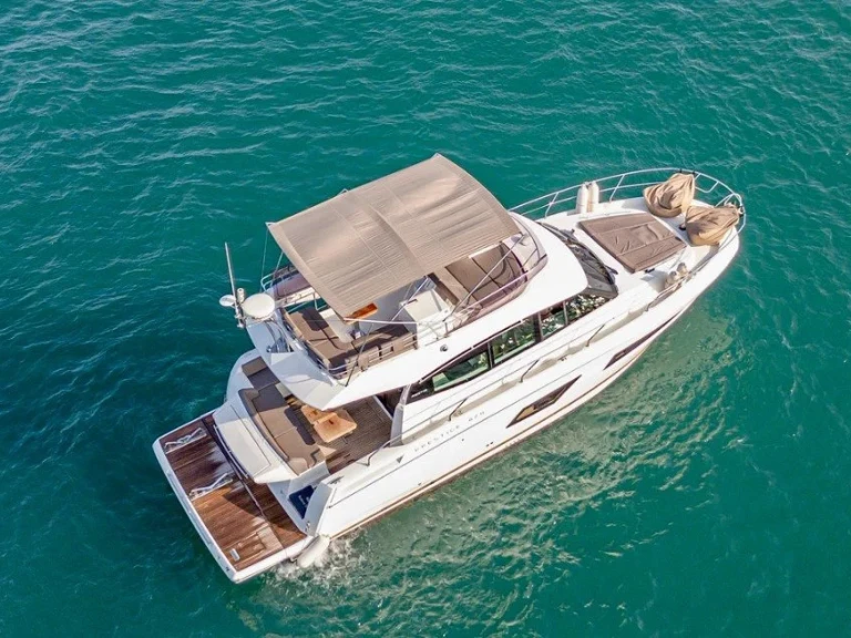 Noleggio Barca a motore con o senza skipper Prestige a Panama City Beach